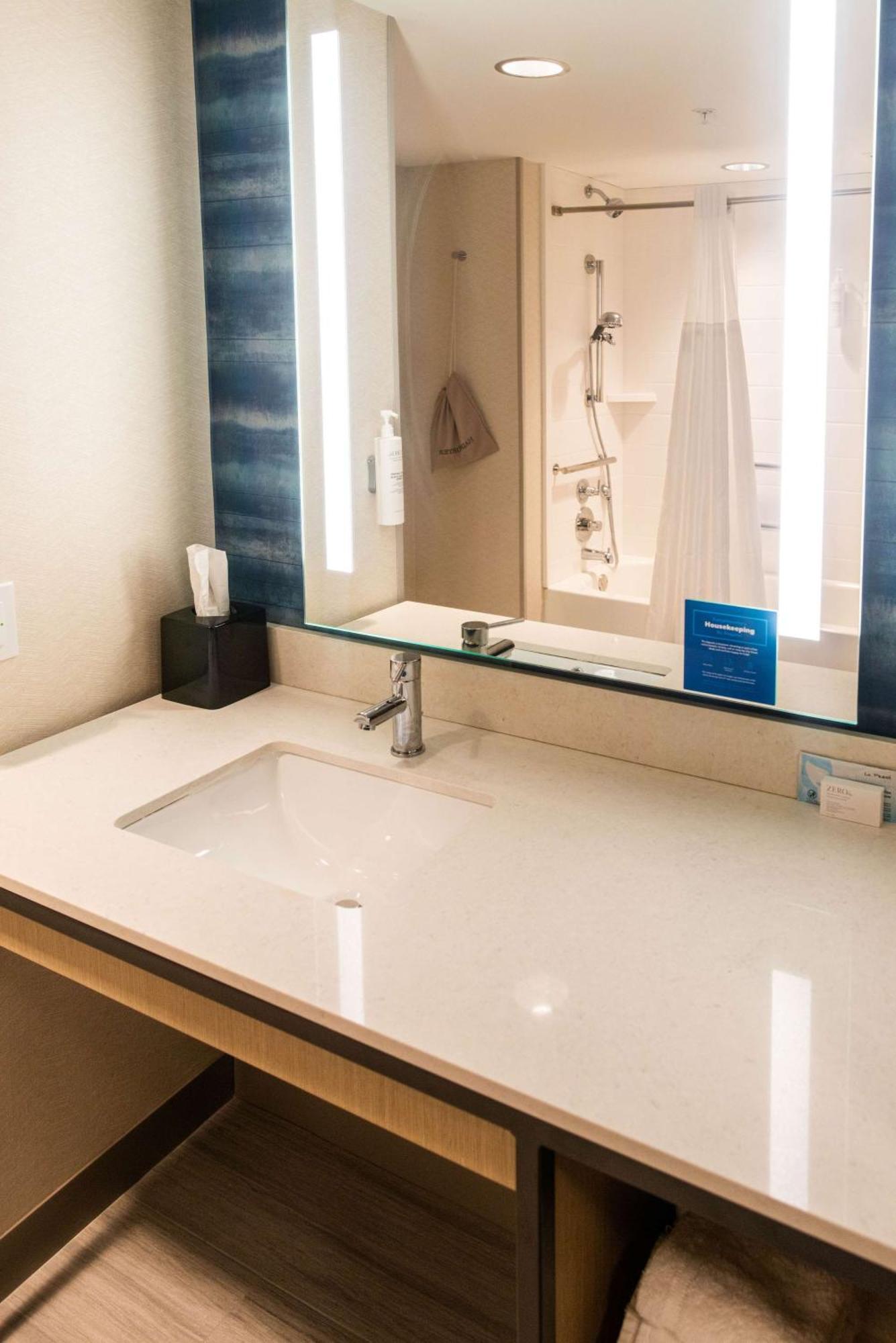 Hilton Garden Inn Mattoon, Il Екстериор снимка